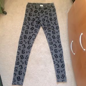 ADIDAS leggings size S